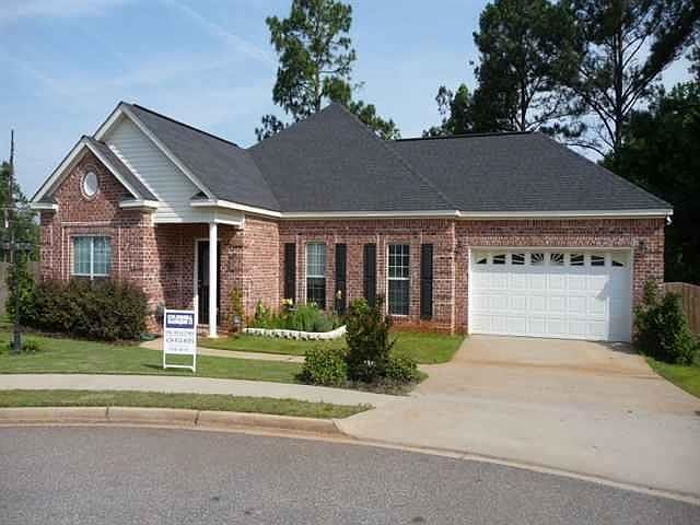 1st image of 108 Rockford Ct