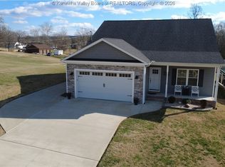 1280 Howells Mill Rd, Ona, WV 25545