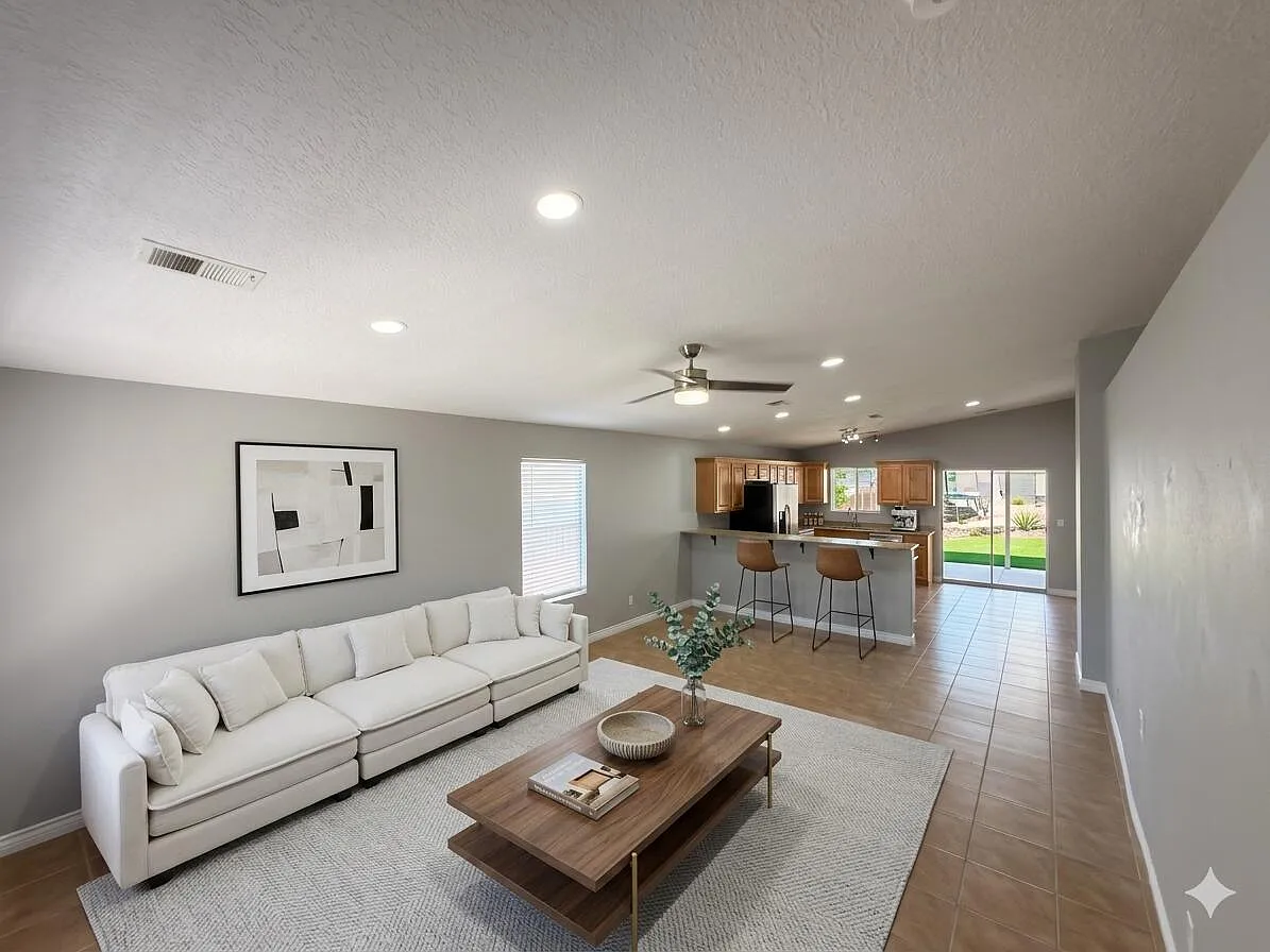 3 bed, 1354 sqft, $2,000 — Photo 1