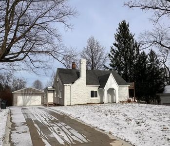 6103 Dora Blvd, Independence, OH, 44131