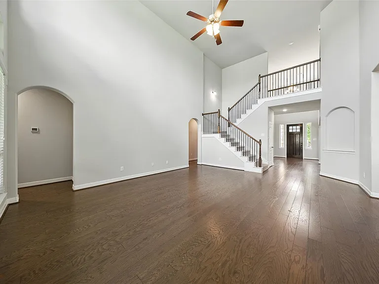 2072 Brookmont Dr — Photo 9