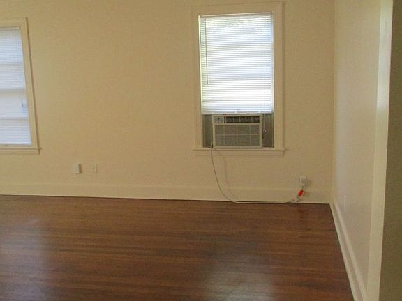 4th image of 211 NE Boulevard APT 11