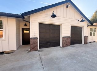 5562 Skyline Rd S, Salem, OR 97306