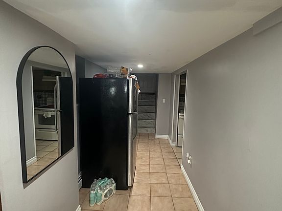 4th image of 130 Garden St Floor Basement