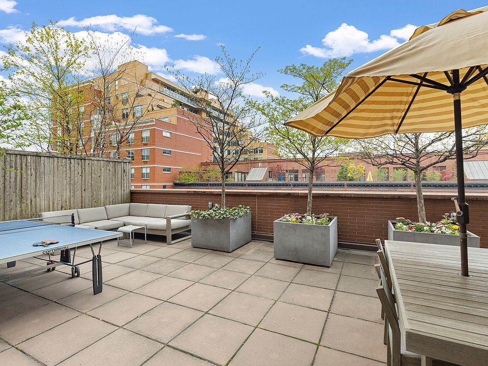 1st image of 313 W 119th St Penthouse K