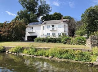 4 Suntaug Rd, Worcester, MA 01604