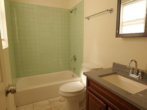 5th image of 8103 S Loomis Blvd APT 3