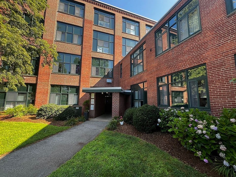 1st image of 150 Rumford Ave APT 418