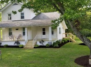 145 Park St, Orwell, OH 44076