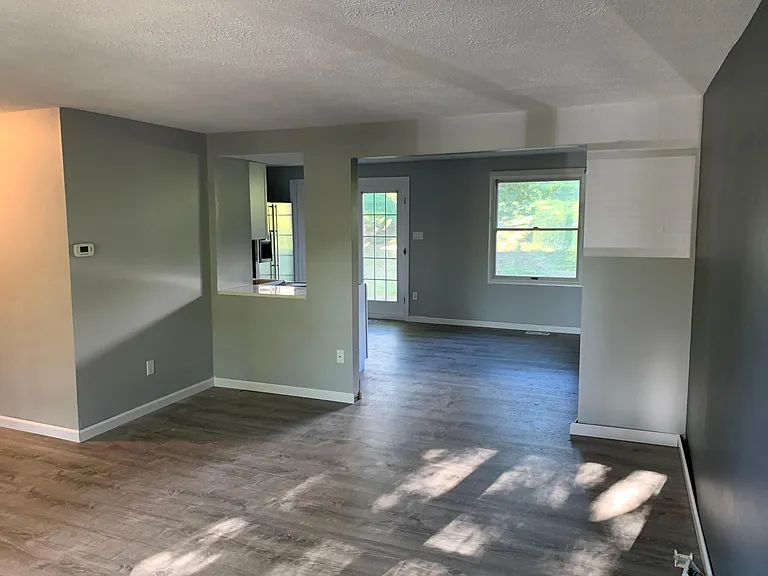 106 Grouse Ct — Photo 4