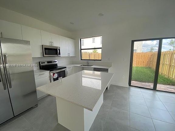 4th image of 11803 SW 247th Ter