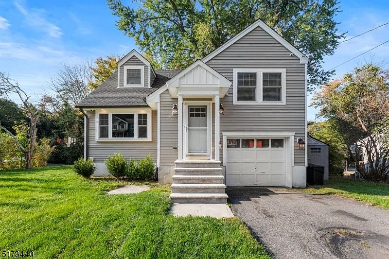 1st image of 93 Kendall Dr