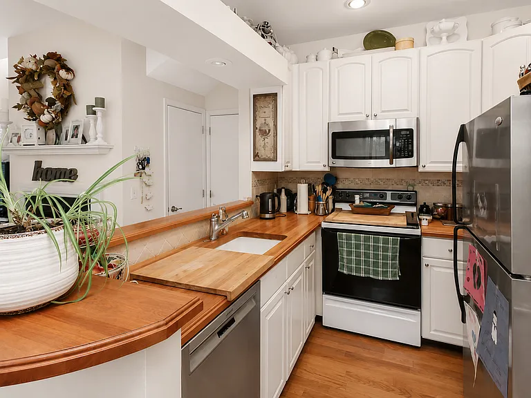 49 Pheasant Brook Ct — Photo 5