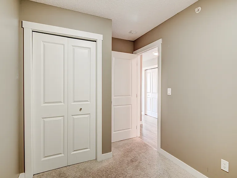 20 Kincora Glen Park NW #409 — Photo 6