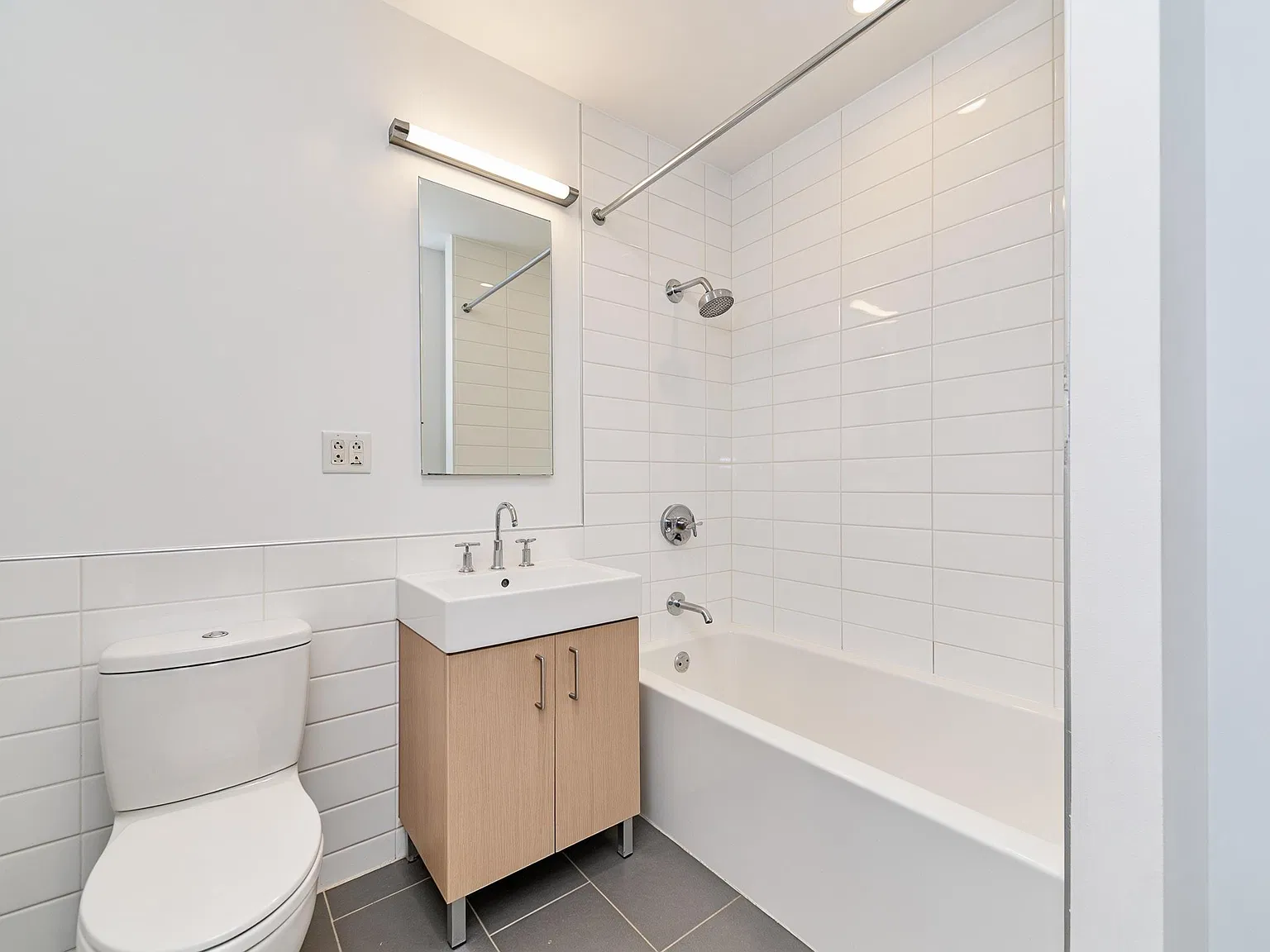 55 Hope Street — Photo 4