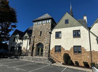 33 Diamond Spring Rd APT 1A, Denville, NJ 07834