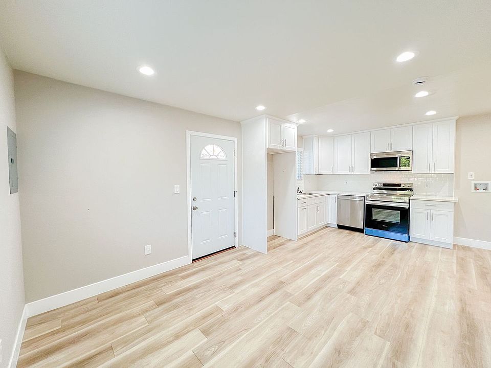 1st image of 2243 Lerona Ave #A