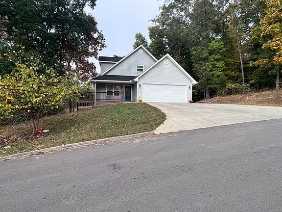 3rd image of 832 Catherine Crisp Way