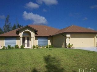 1118 NW 27th Pl, Cape Coral, FL 33993
