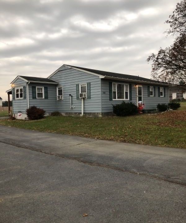 2nd image of 11909 Winchester Ave