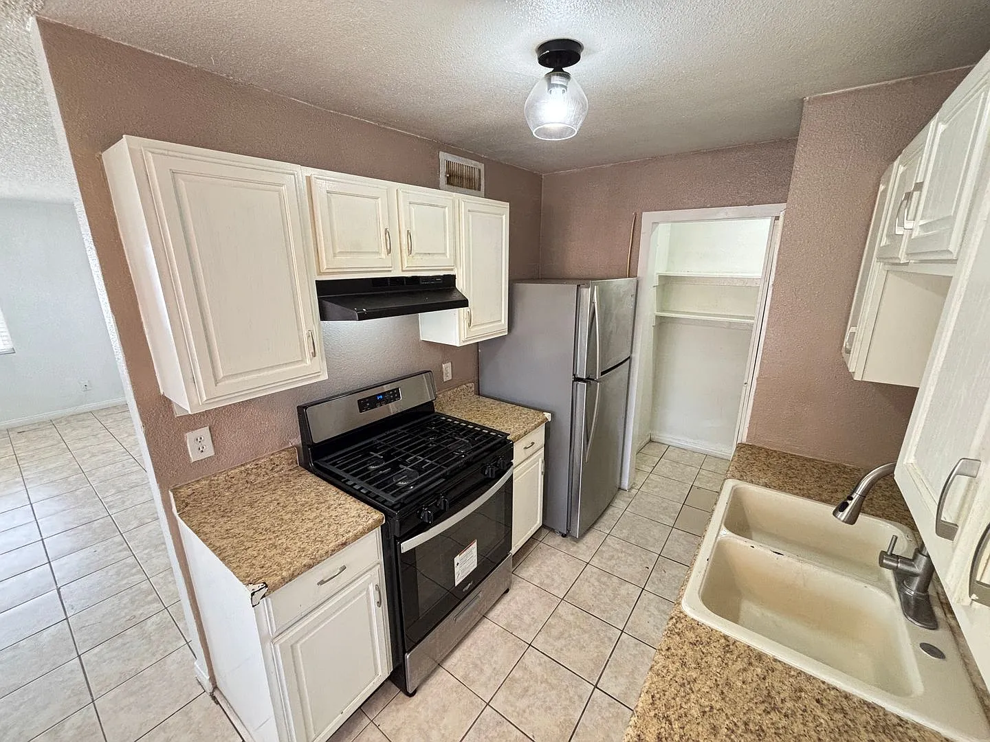 1705 Breckenwood Court Unit 1 — Photo 3