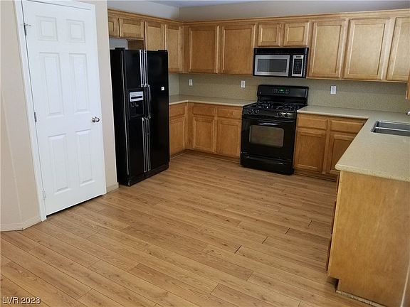 4th image of 5723 Rose Tiara Dr #0