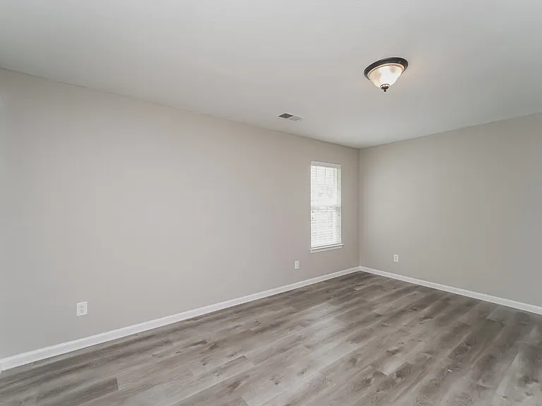 5824 Kelden Walker Ln — Photo 15