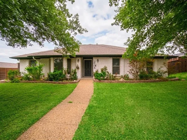2705 Timberleaf Dr, Carrollton, TX 75006