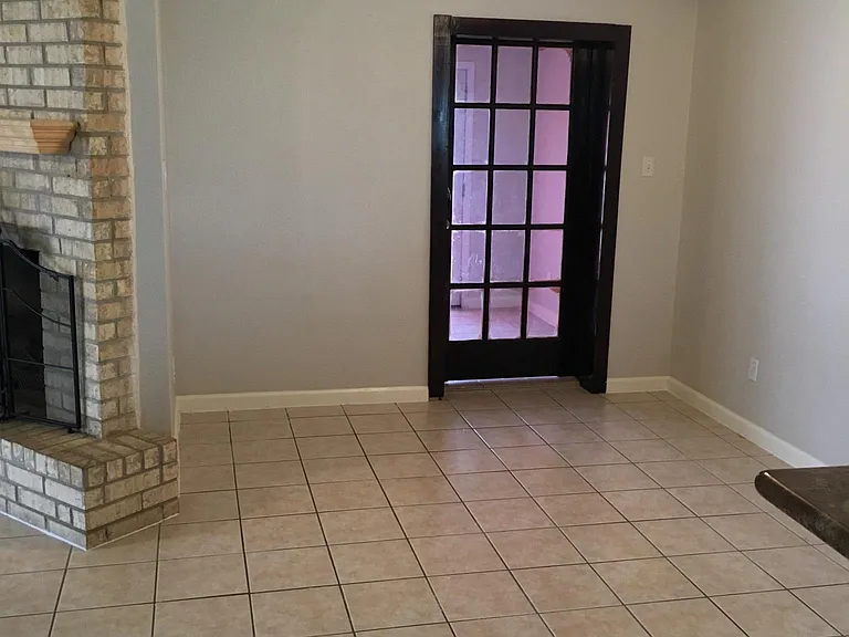 3110 Kleinmann Ave — Photo 18