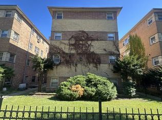 6711 S Chappel Ave APT 2E, Chicago, IL 60649