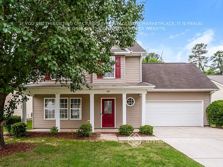 109 Newport Dr — Photo 4