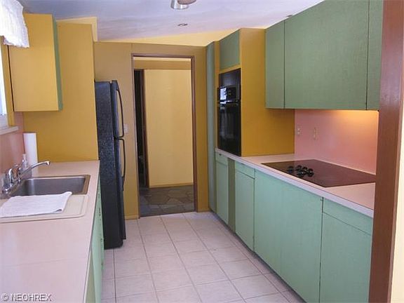 5th image of 36421 Hedgerow Park Dr