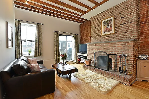 Sold by Nest Seekers International | media 1