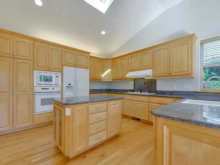 3896 Duncan Pl — Photo 8