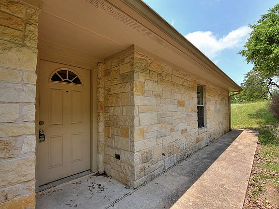 3rd image of 21511 Pershing Ave #A
