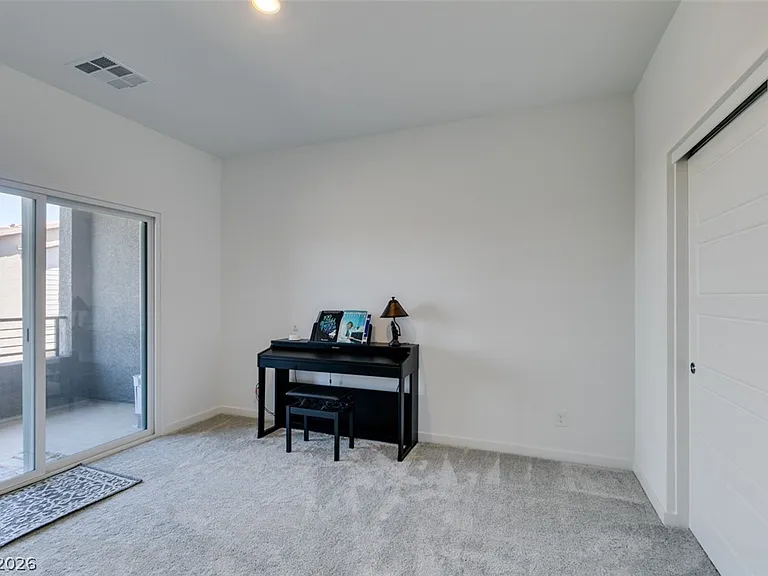 1535 Maria Crossing Ave — Photo 23