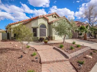7986 N Panamint Dr, Tucson, AZ 85743