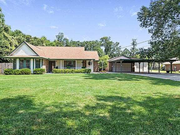 5th image of 710 Red Oak Dr
