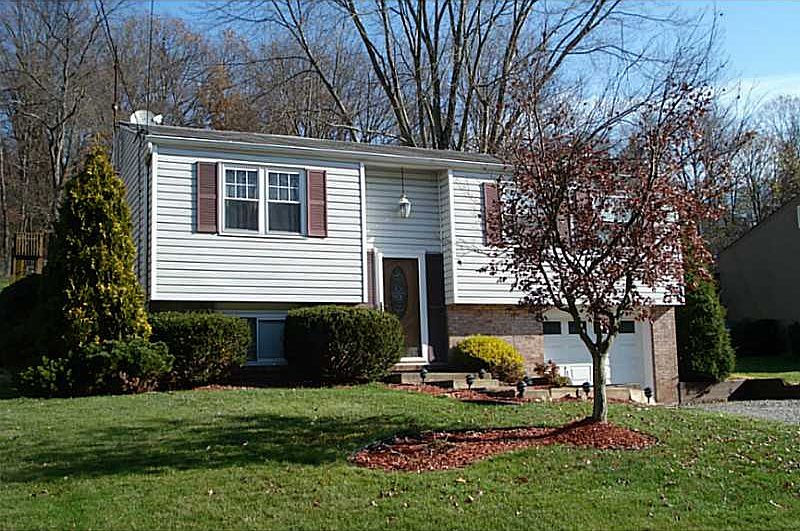 1st image of 735 Pine Valley Dr