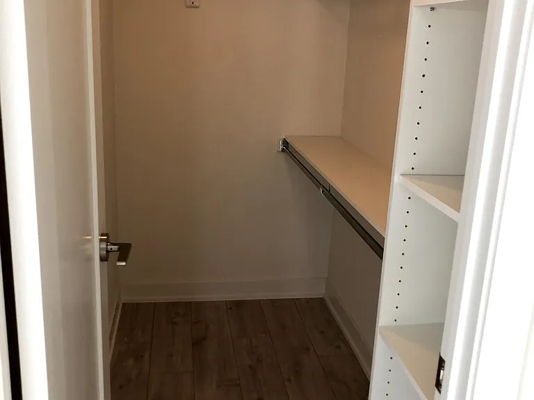 27 Bathurst St #1214W — Photo 7