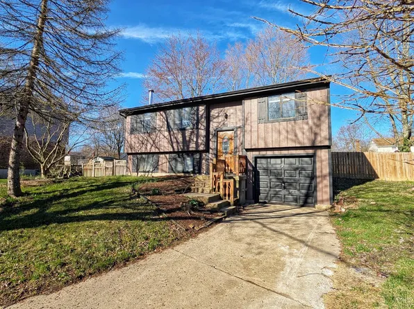 3687 Charter Oak St, Amelia, OH 45102