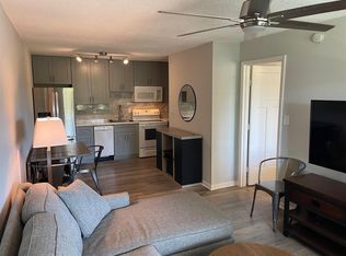 403 Hayden Rd APT 240, Tallahassee, FL 32304