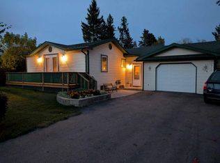 416 W 11th Ave N, Three Hills, AB T0M2A0