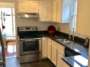 1450 Regency Ridge Dr, Joliet, IL 60436