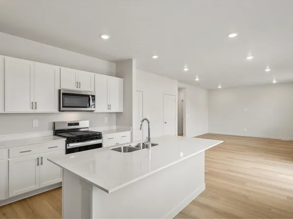 933 N 200 E, Santaquin, UT 84655