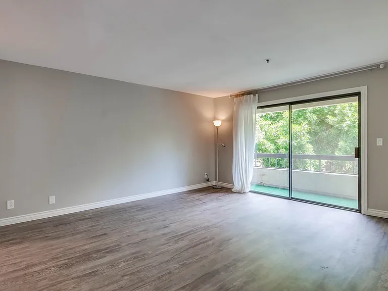 5645 Friars Rd #377 — Photo 18