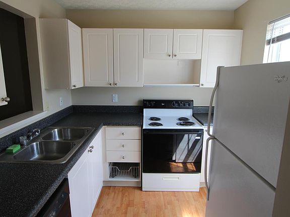 2nd image of 5696 Fresno Way