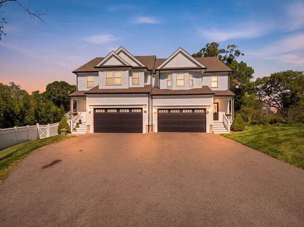1093 Washington St #1093, Holliston, MA 01746