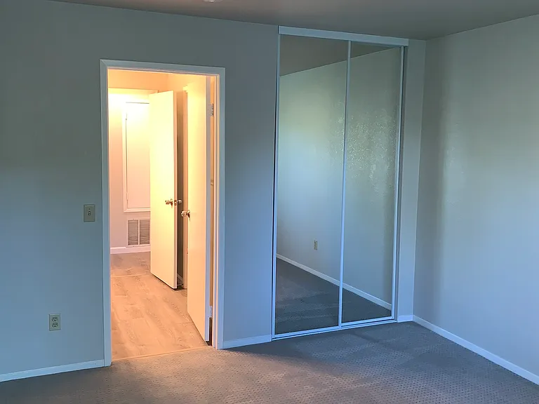 2577 Westberry Dr — Photo 14