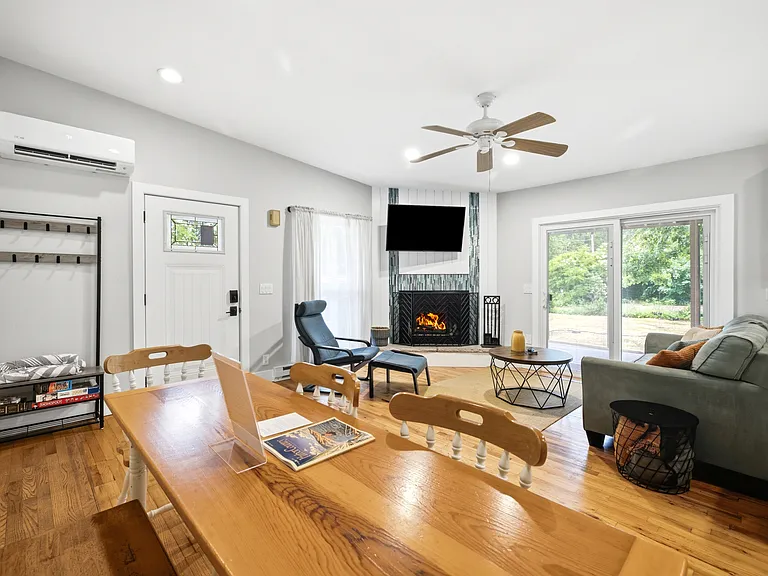 15775 Lakeshore Rd #3 — Photo 5